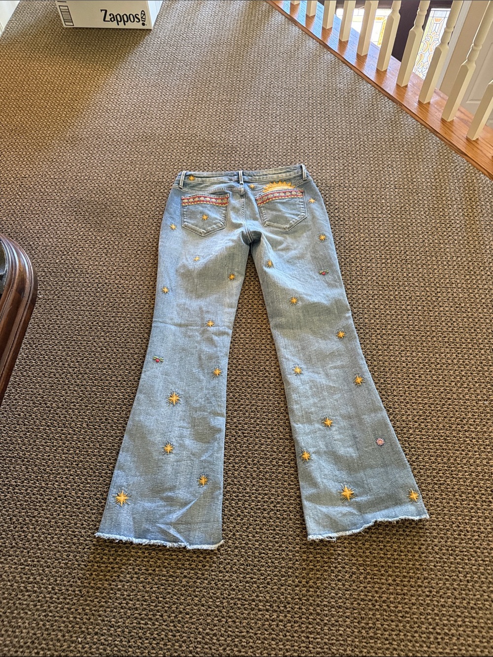 Driftwood pocketful of sunshine jeans, new with tag size 28 - Picture 3 of 4